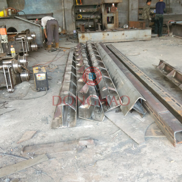 閘門預(yù)埋852.jpg 閘門預(yù)埋852.jpg