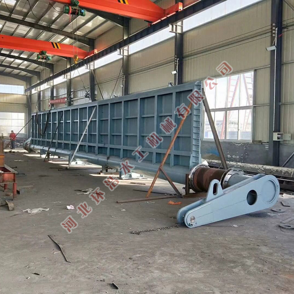 液壓底軸鋼壩11072200.jpg 液壓底軸鋼壩11072200.jpg